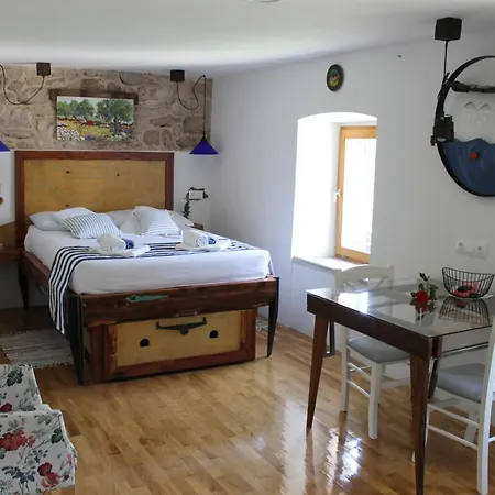 Peljesac Sova